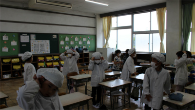 ４月１３日（月）初めての給食